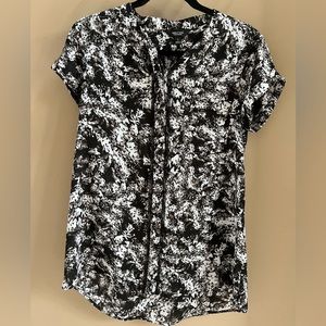 Simply Vera Vera Wang Blouse - Size Small - UEC